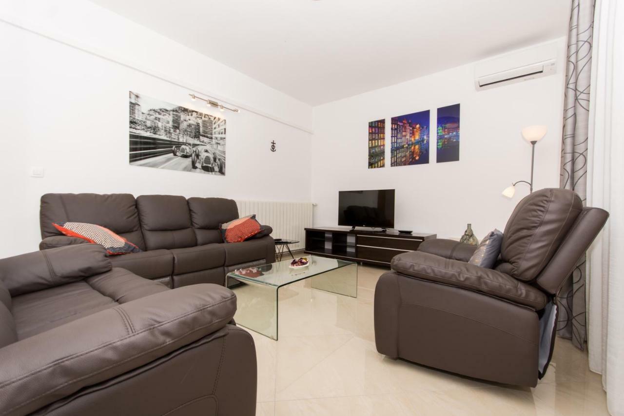 Holiday Home Ruzmarin Trogir Eksteriør billede